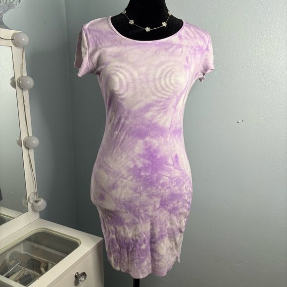 Heart Hips Lavender Tie-Dye Mini Dress - Picture 1 of 5